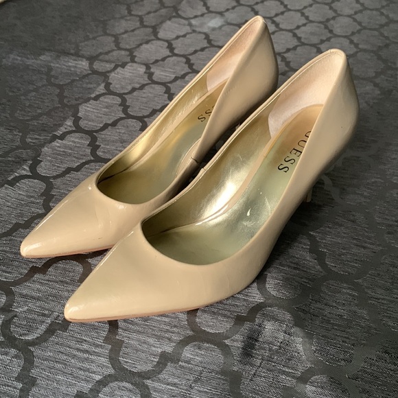 Nude Guess pumps - Picture 5 of 5